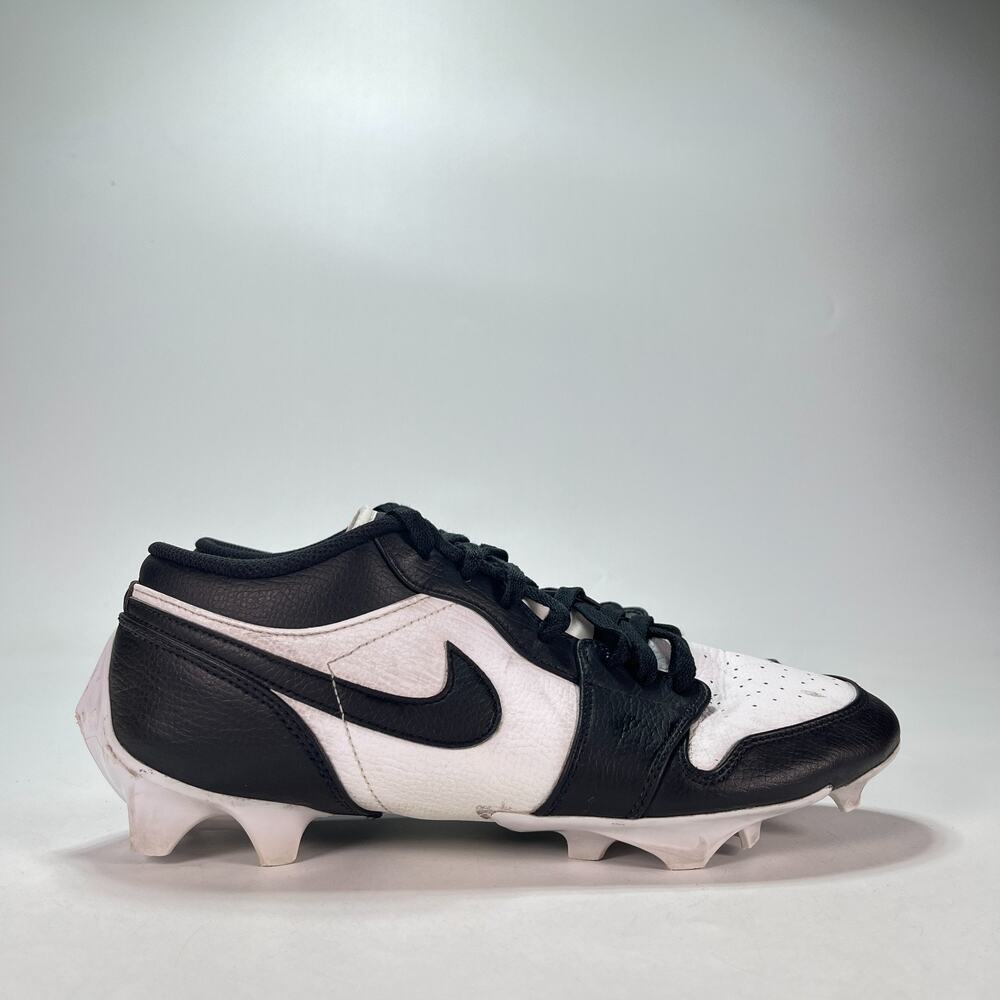Air Jordan 1 Low TD Panda Athletic Football Cleat FJ6245-100 Men's Size 10.5